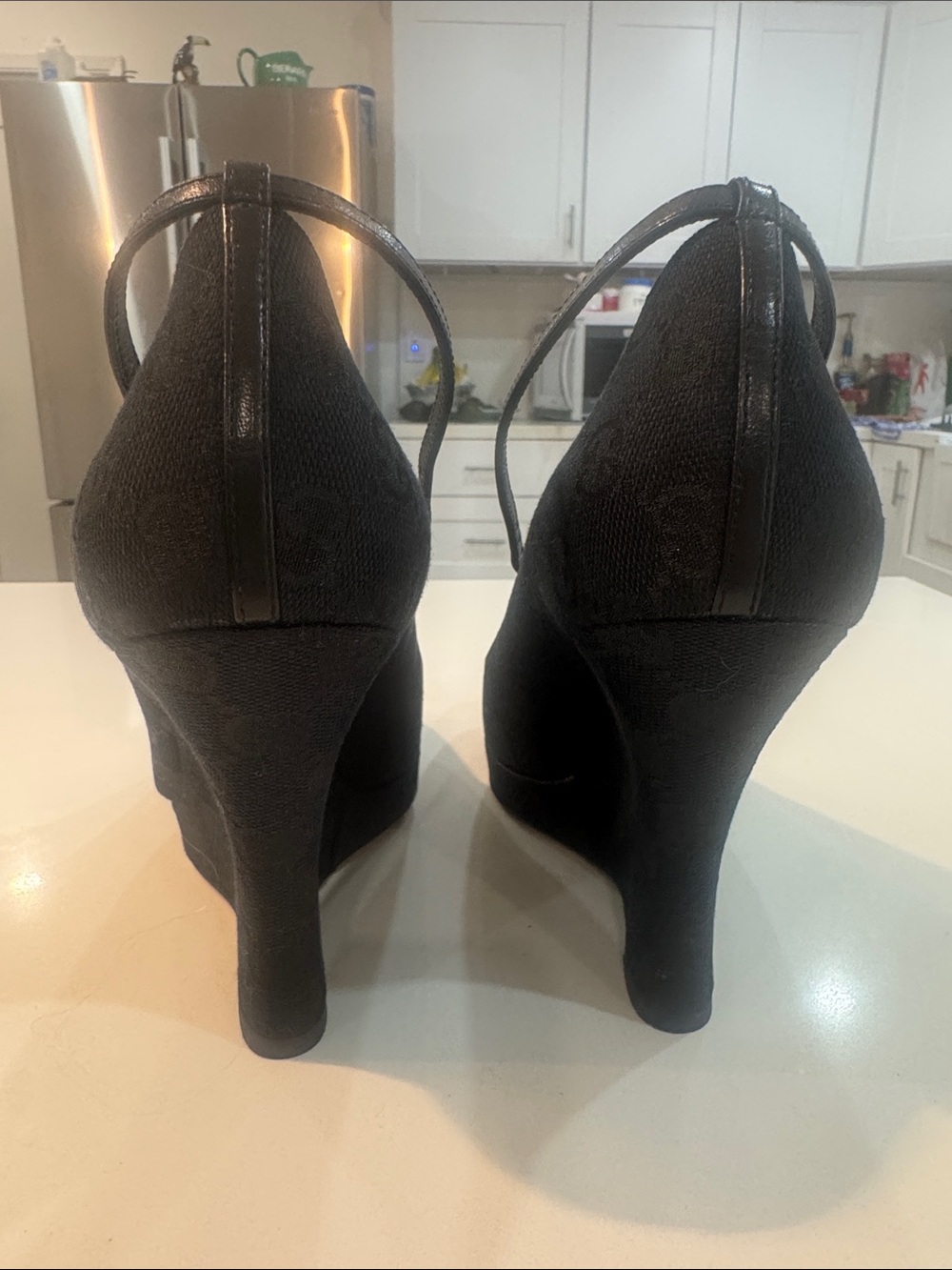 GUCCI “TOM FORD” Classic Black Women's Wedge Pumps with Ankle Strap - Picture 8 of 16